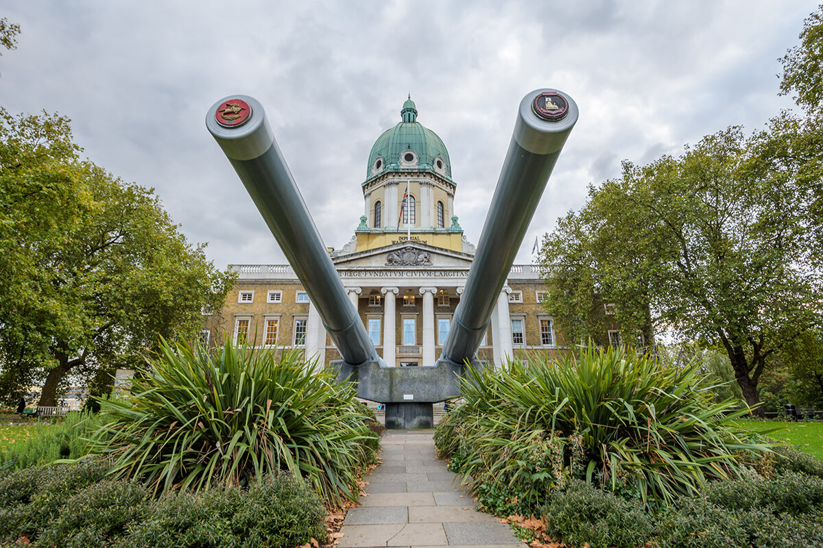 visit war museums